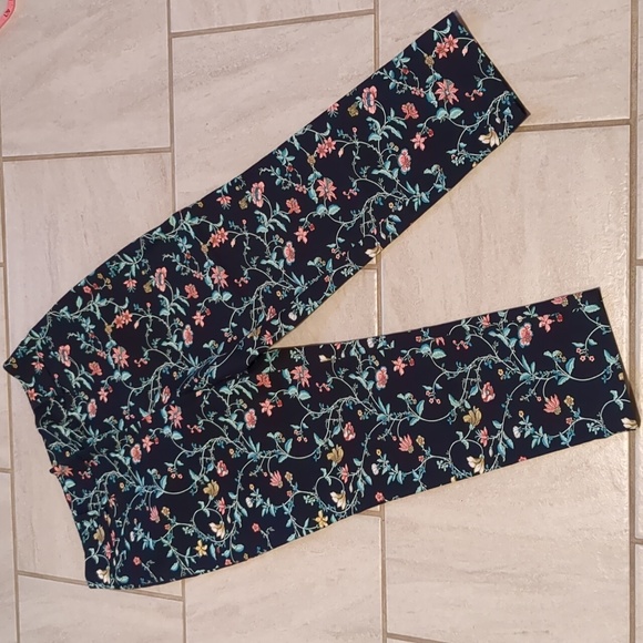 Loft Julie Fit The Riviera Pant Front and Back Welt Pockets Vented Hem Size 2P - Picture 2 of 16